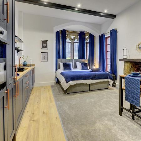 The Old Vicarage - Secure Parking, Fast Wifi, Garden Villa Leeds  Eksteriør bilde