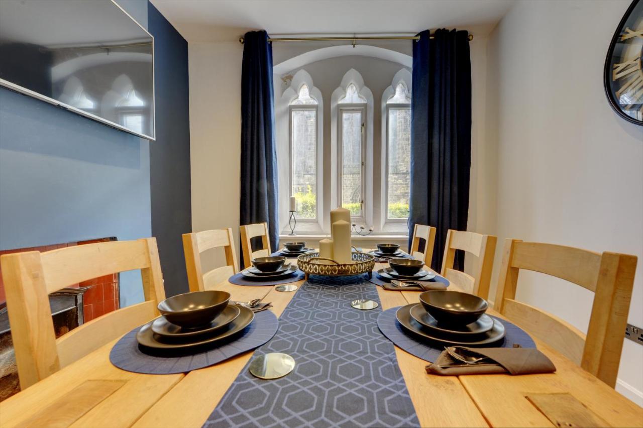 The Old Vicarage - Secure Parking, Fast Wifi, Garden Villa Leeds  Eksteriør bilde