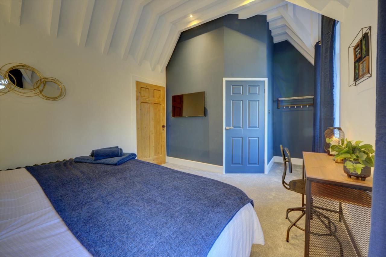 The Old Vicarage - Secure Parking, Fast Wifi, Garden Villa Leeds  Eksteriør bilde