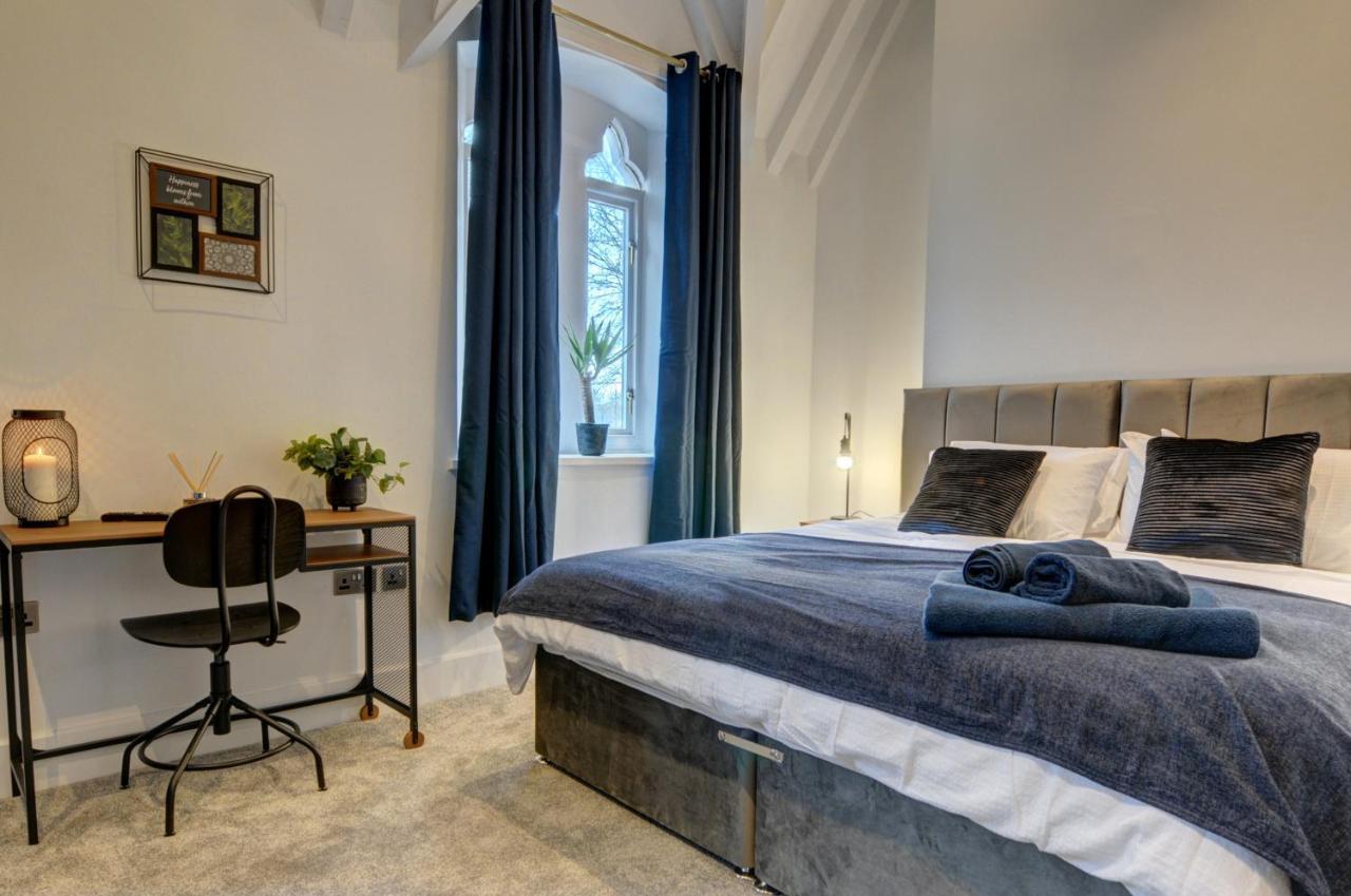 The Old Vicarage - Secure Parking, Fast Wifi, Garden Villa Leeds  Eksteriør bilde