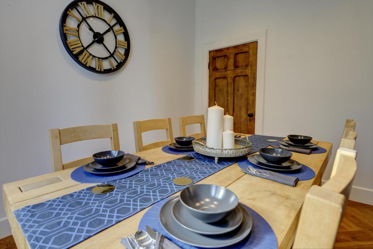 The Old Vicarage - Secure Parking, Fast Wifi, Garden Villa Leeds  Eksteriør bilde