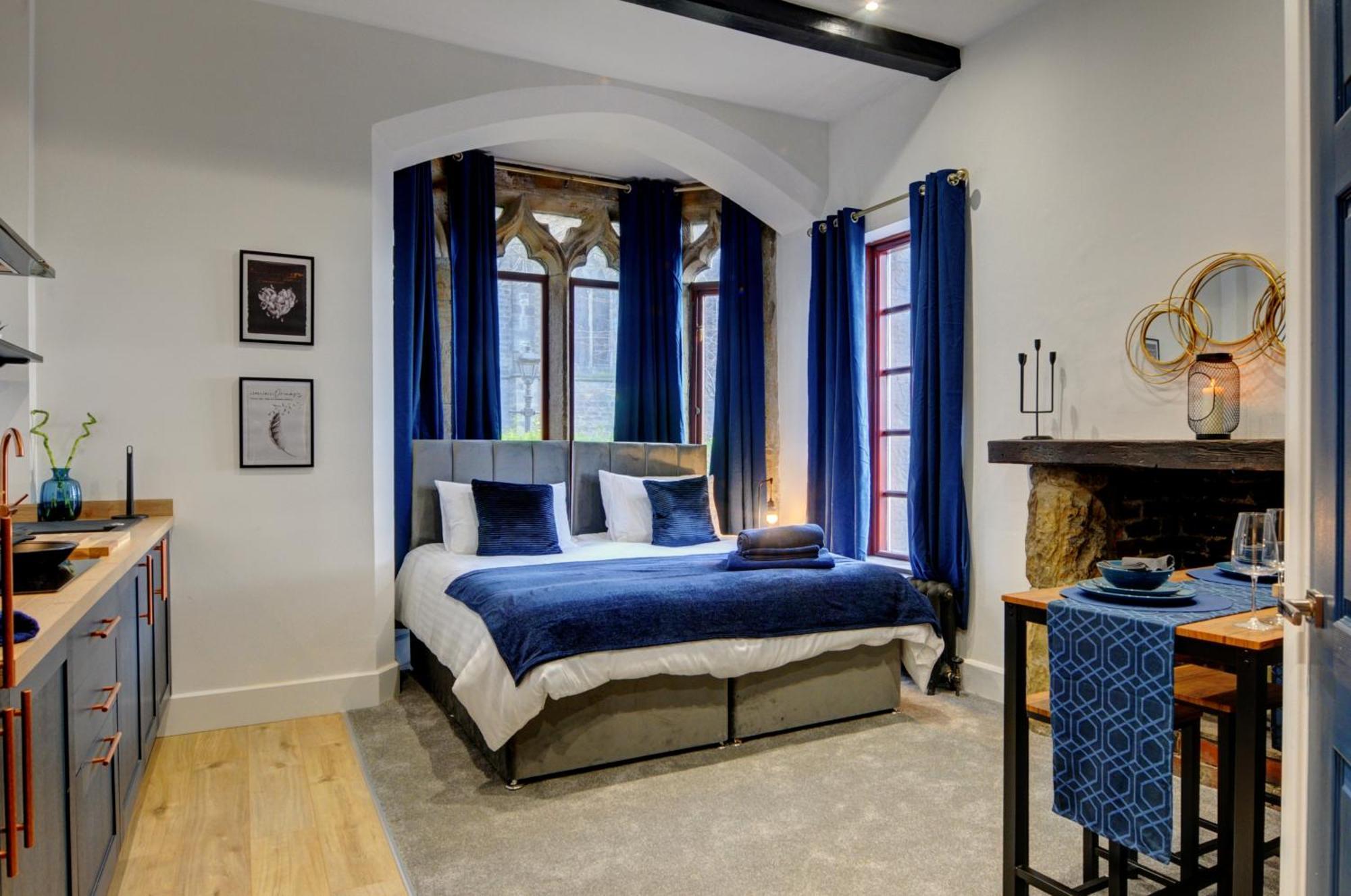 The Old Vicarage - Secure Parking, Fast Wifi, Garden Villa Leeds  Eksteriør bilde