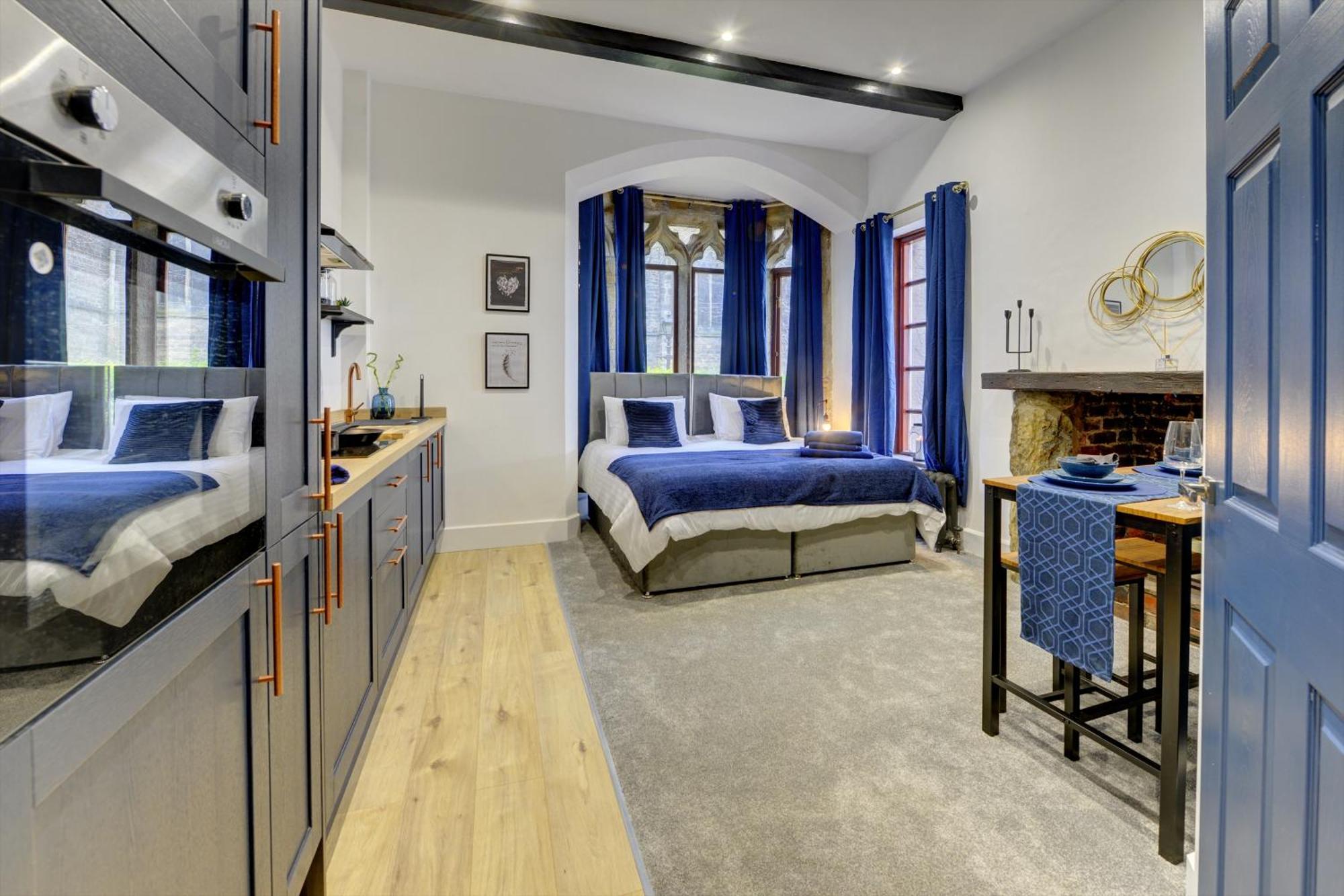 The Old Vicarage - Secure Parking, Fast Wifi, Garden Villa Leeds  Eksteriør bilde